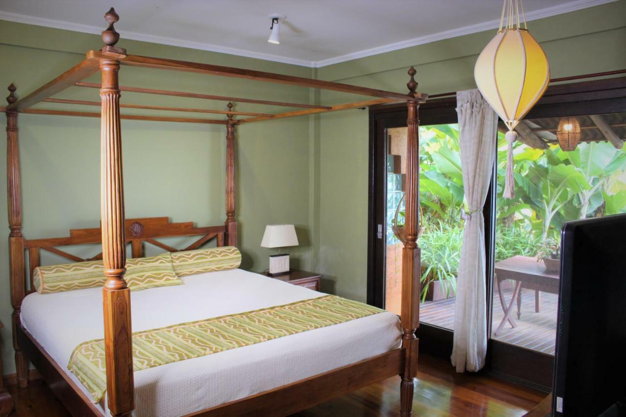 Luxury Suites Vila Indonesia Garopaba Exterior foto